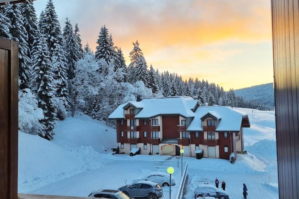 Ferienwohnung Le Montagnard Mijoux Exterior foto